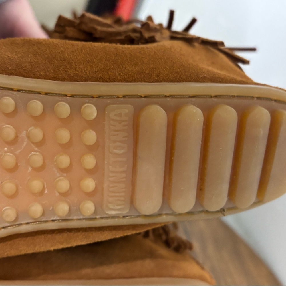 Minnetonka Brown Fringe Winter Boots - Picture 11 of 11